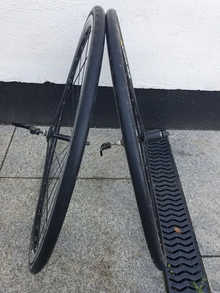 Wheel Tyre Tube (700c X 23c) - Image 3