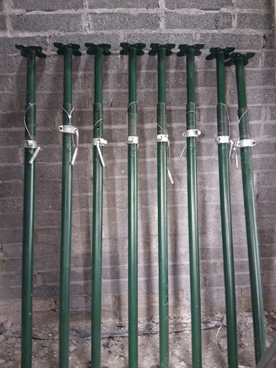 Acrow Props