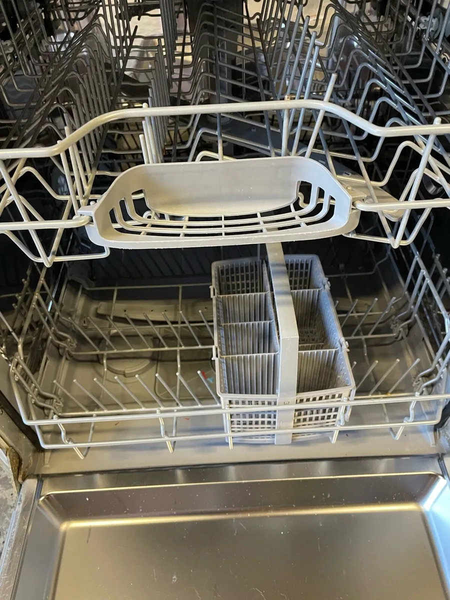 Bosch dishwasher - Image 2