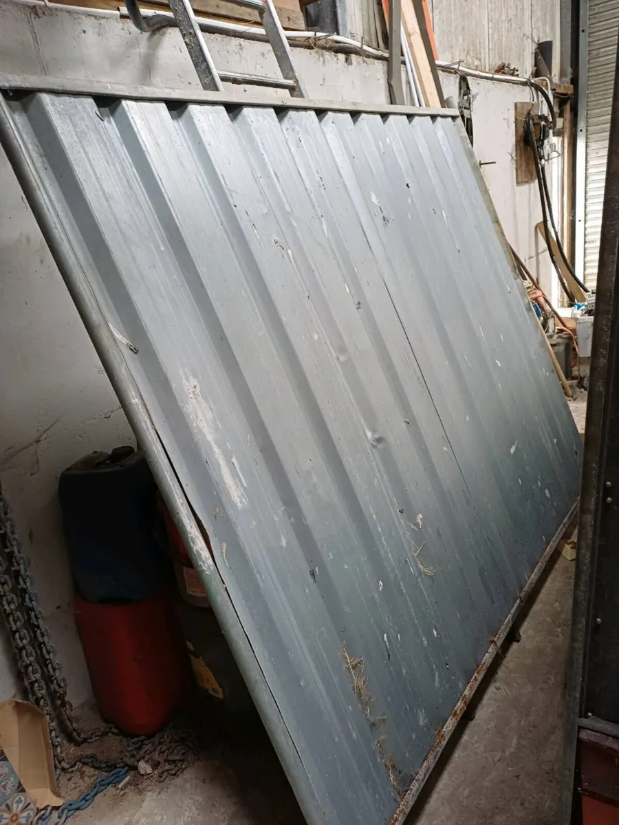 Harris solid panels hoarding