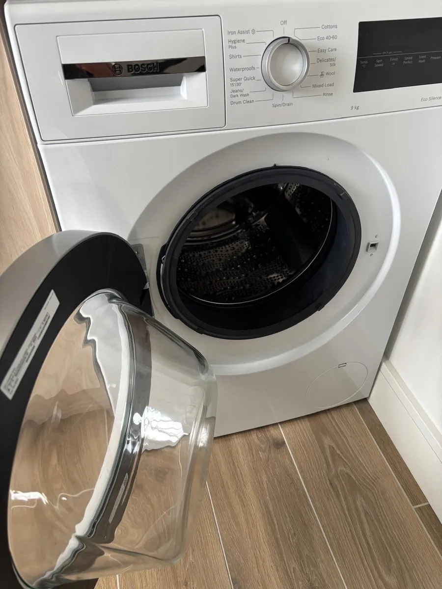 Bosch serie 4 washing machine 9kg - Image 4