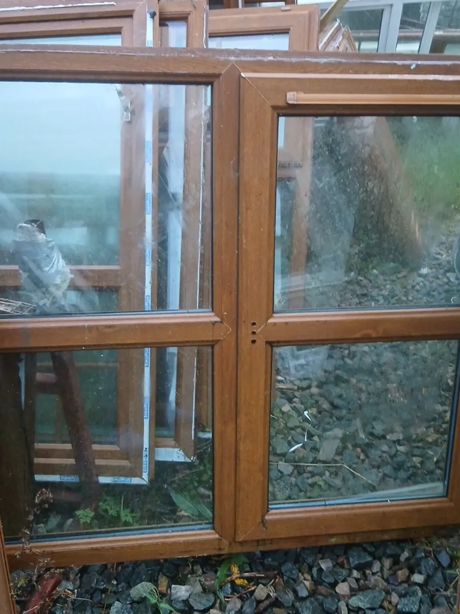 Large  selection of reclaimed second hand  windows - Image 3