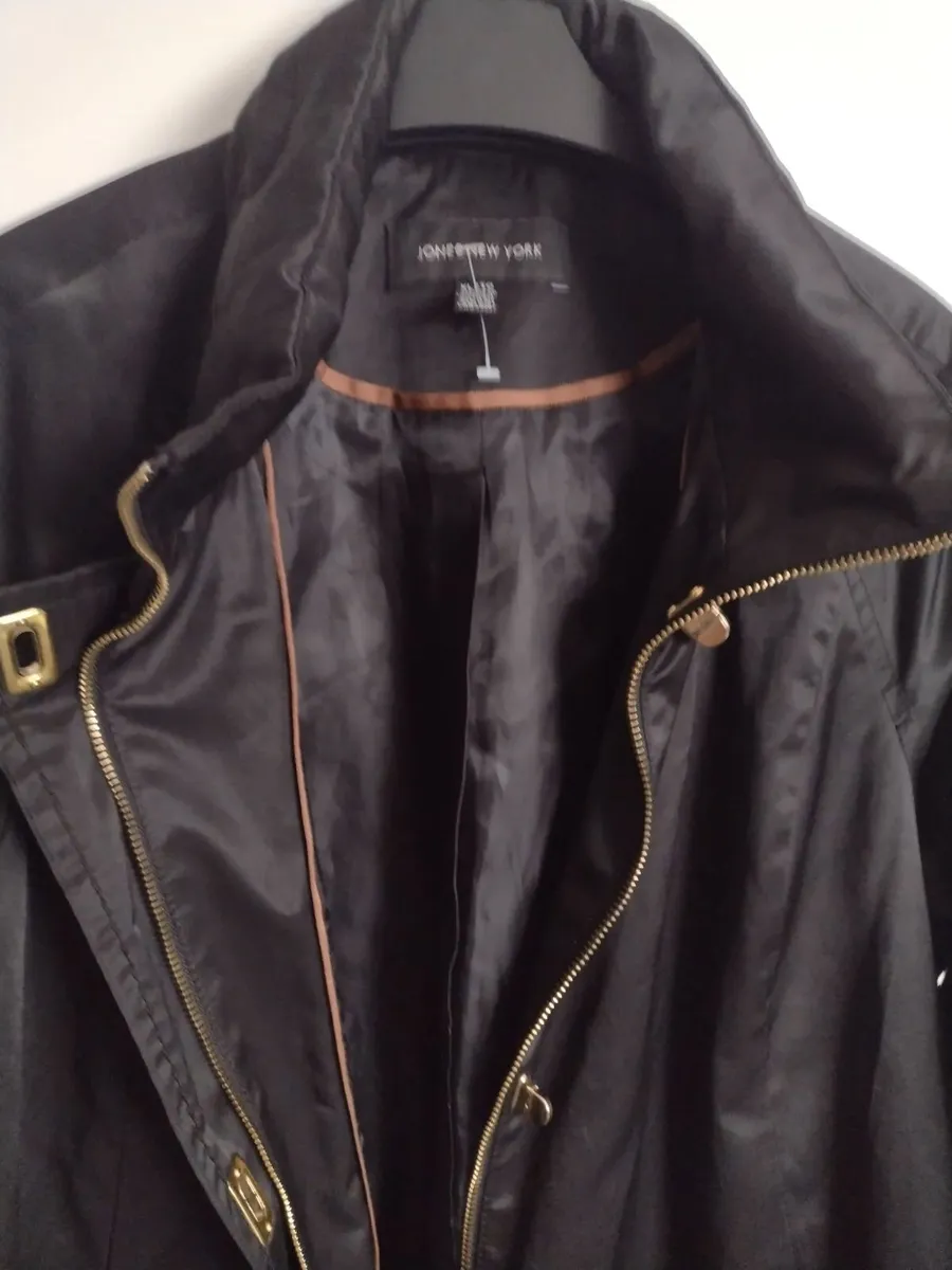 Ladies black knee length jacket - Image 1