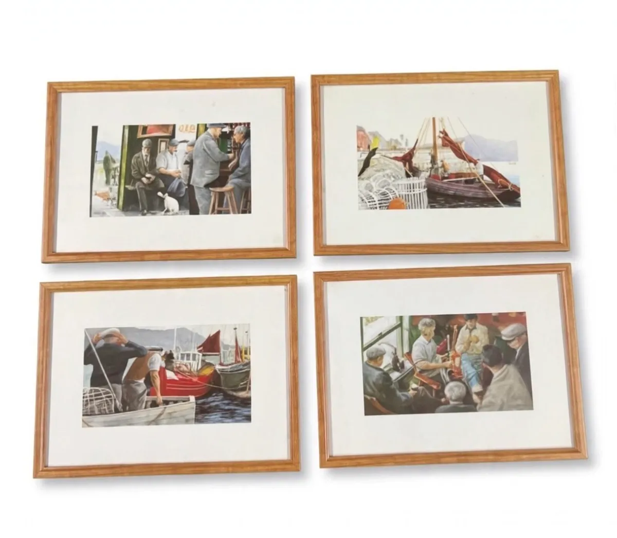 Set of 4 Vinatge framed prints - Image 1