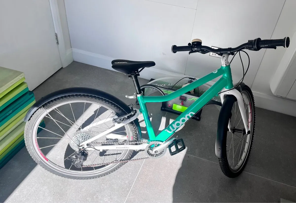 Kids woom 5 bike - Image 1