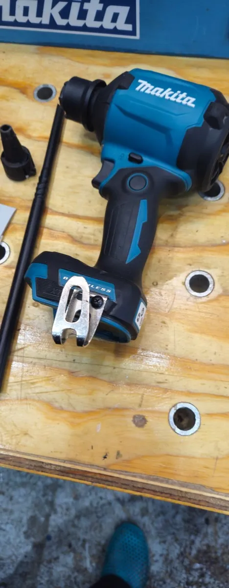 Makita 18V dust blower - Image 1