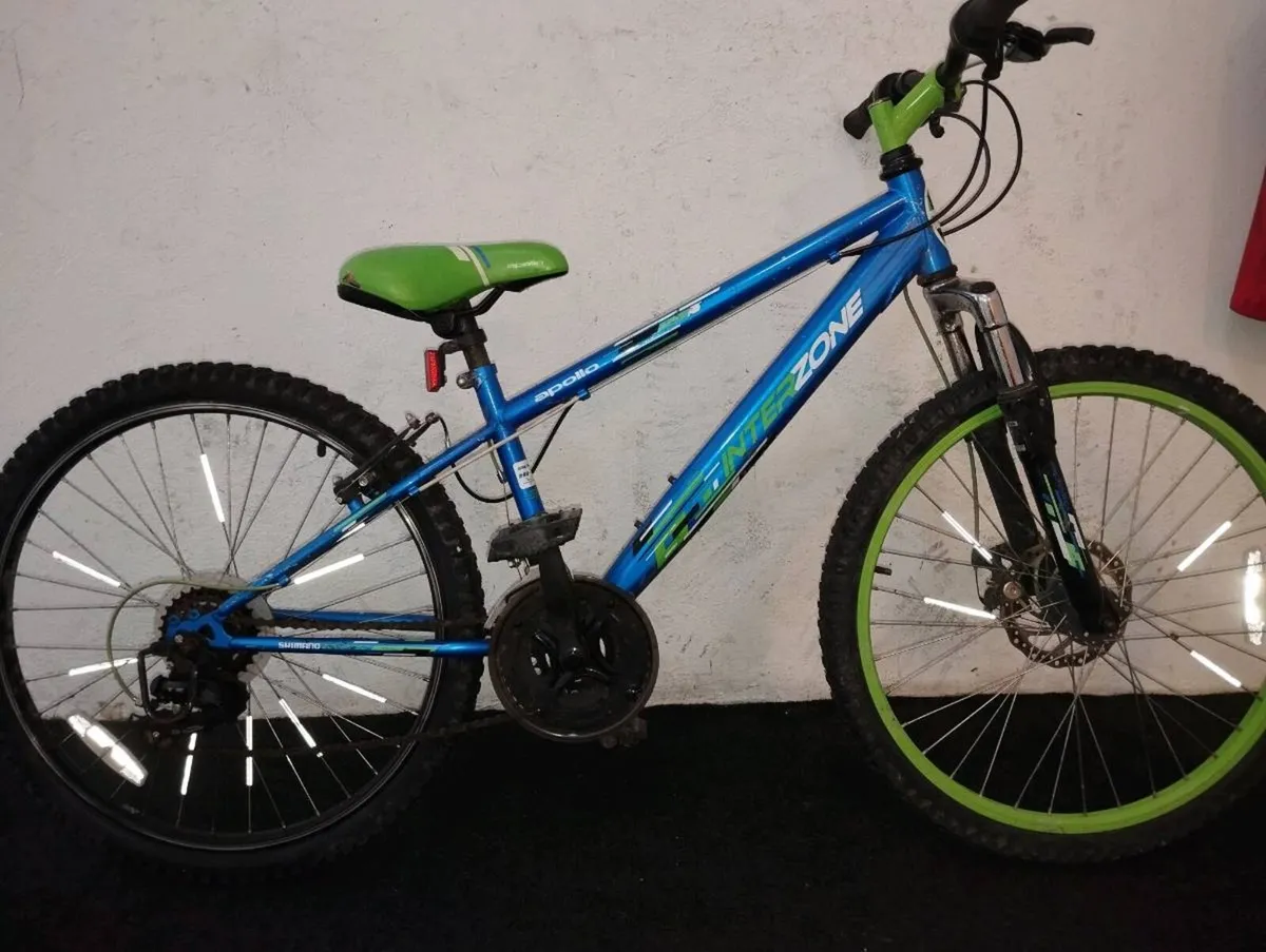Boys 24inch bike - Image 1