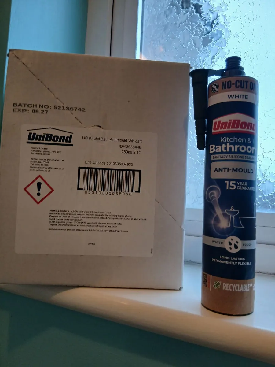 UniBond Kitchen & Bathroom Anti-Mould Silicone - Image 1