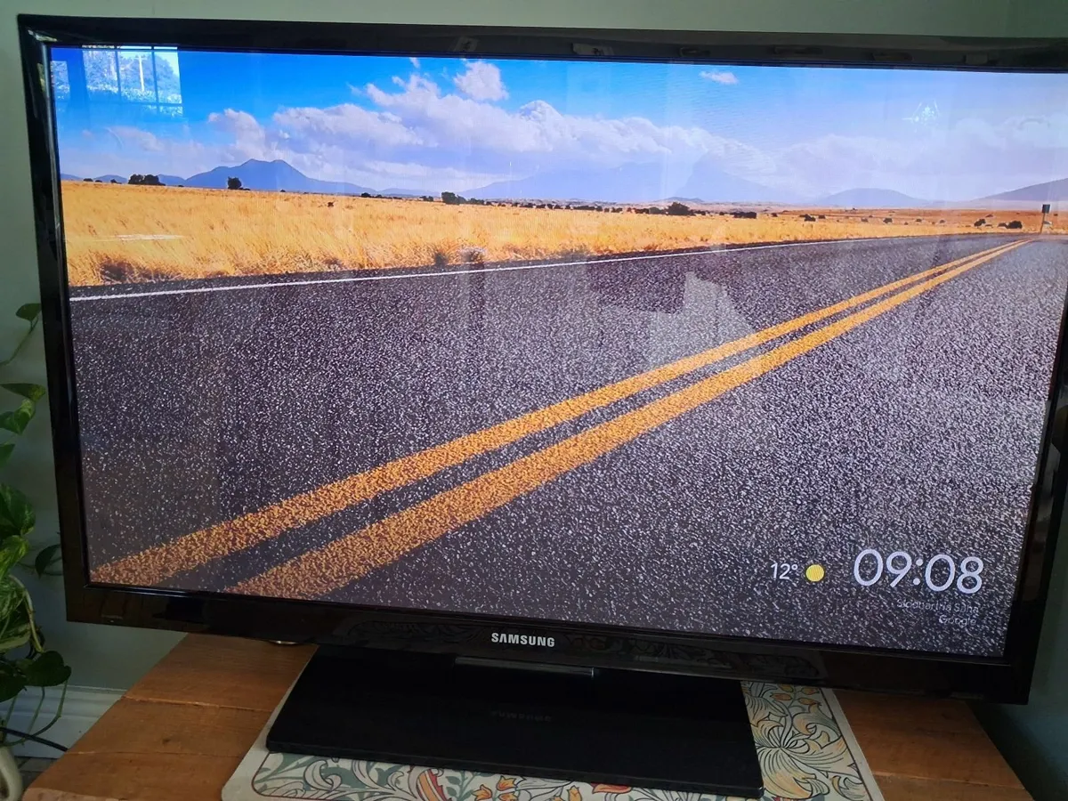 43 inch Television - Image 4