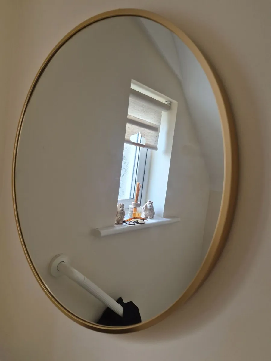 MIRROR - Image 1