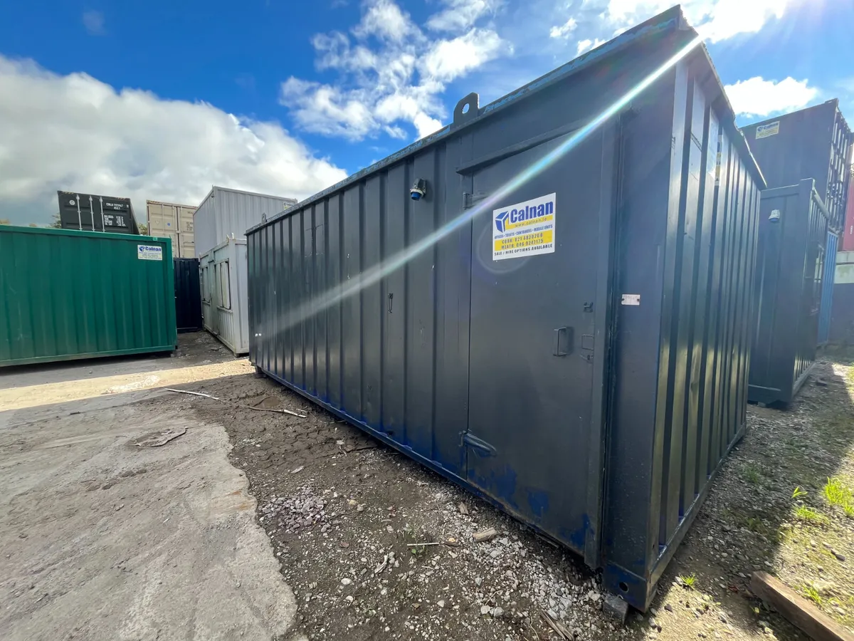 20ft x 10ft Toilet Block - PB5991 - Image 2