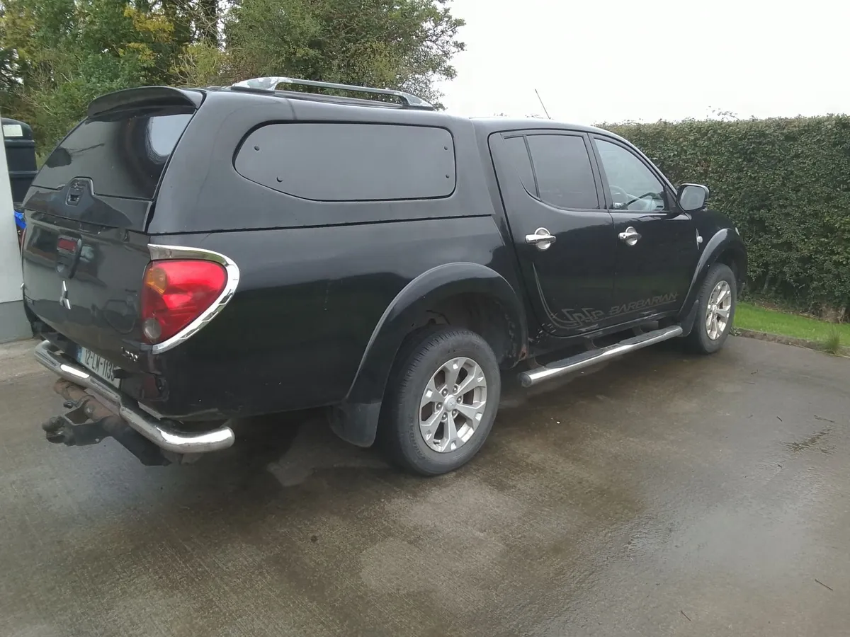 Mitsubishi L200 2012 - Image 1