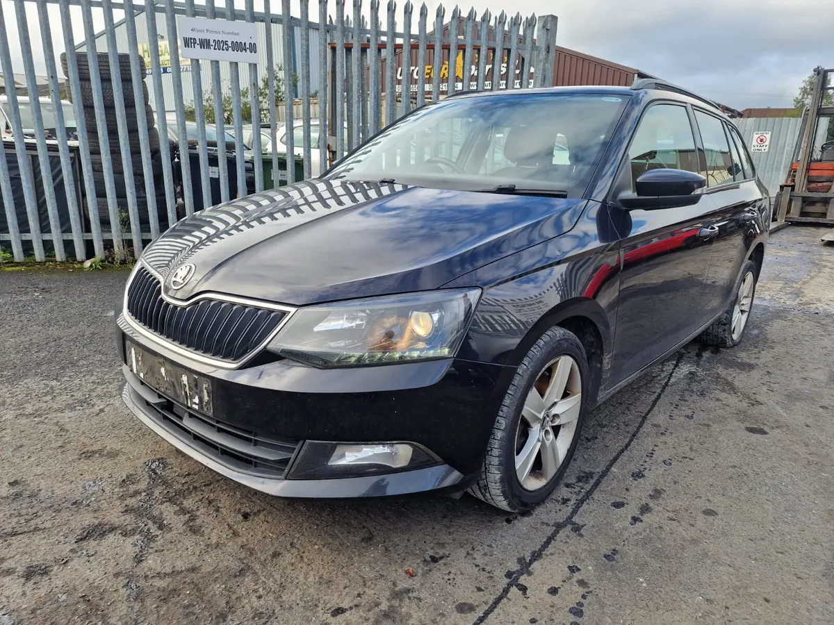 17 SKODA FABIA  1.4 TDI (CUTA) FOR BREAKING - Image 1