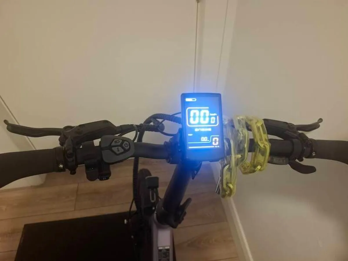 electric bike looking for a swap or sale - Image 3