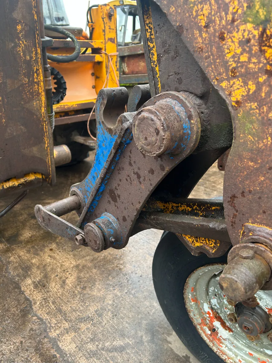 Hill ((45mm)) Semi Quick Hitch For 3CX - Image 3