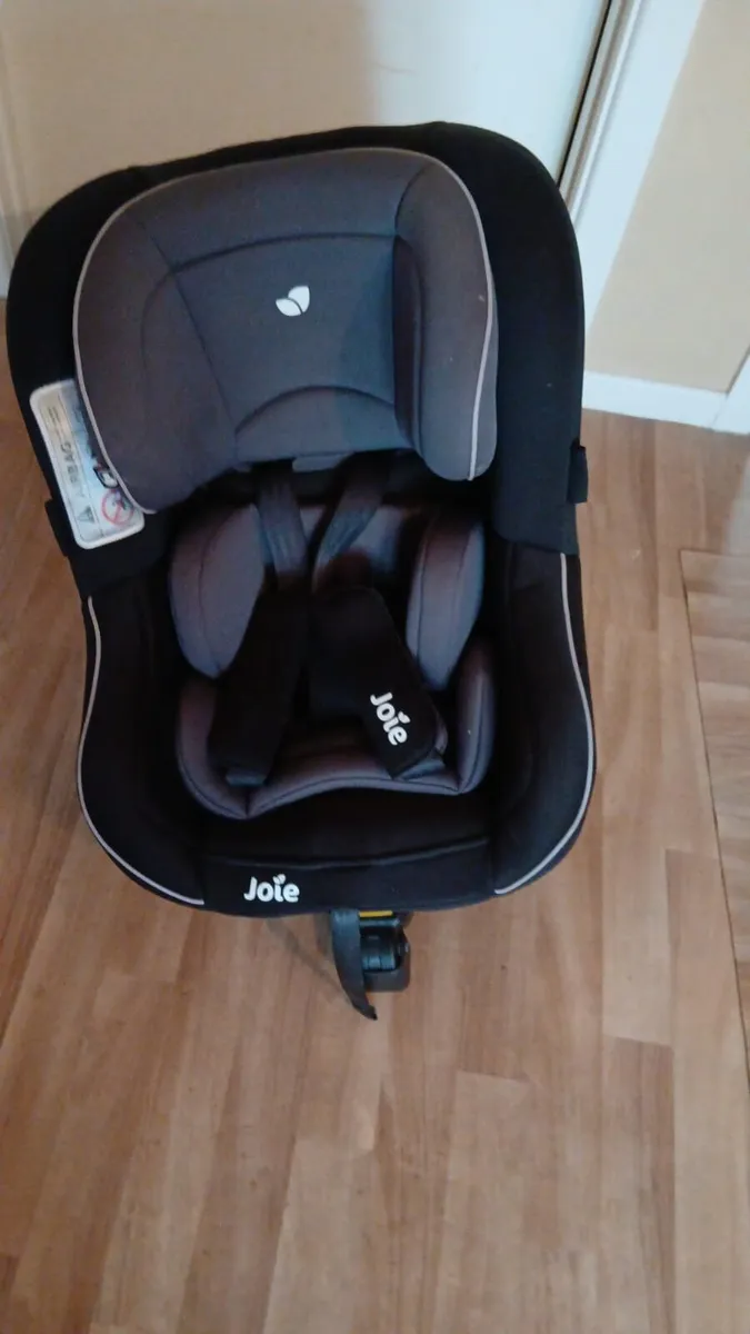 Joie 360 spin car seat