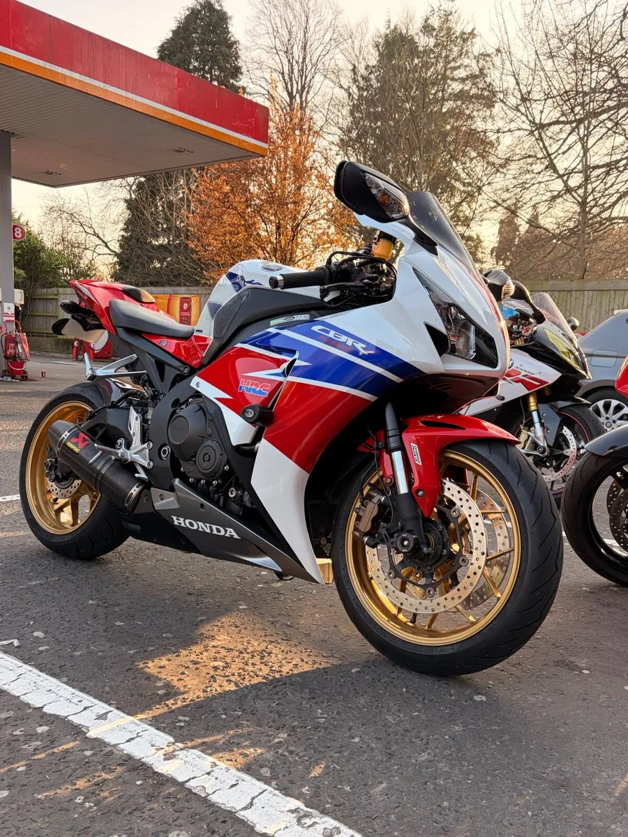 2014 Honda CBR1000RR Fireblade 180+hp €8500 - Image 2