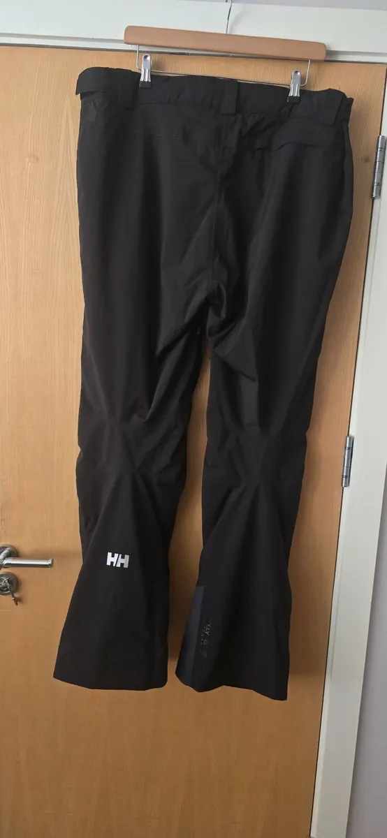 NEW Helly Hansen Men's Insulated Ski Pants 2XL - Image 3