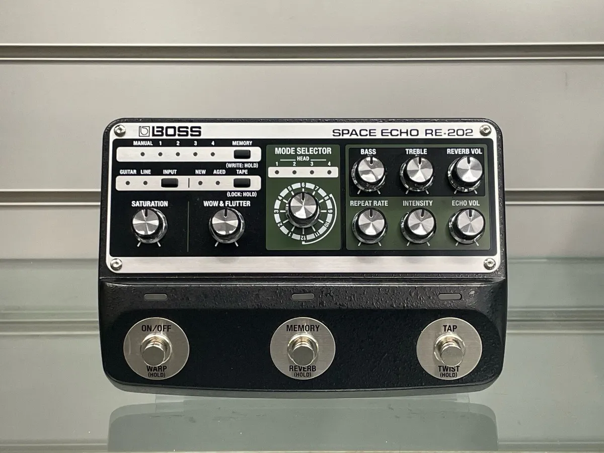 Boss Space Echo RE-202 - Image 2