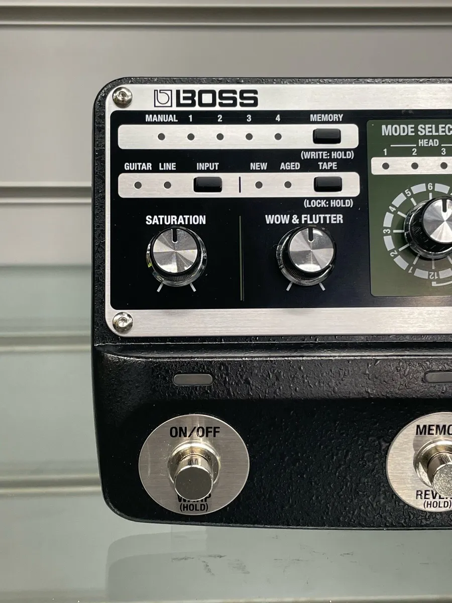 Boss Space Echo RE-202 - Image 3