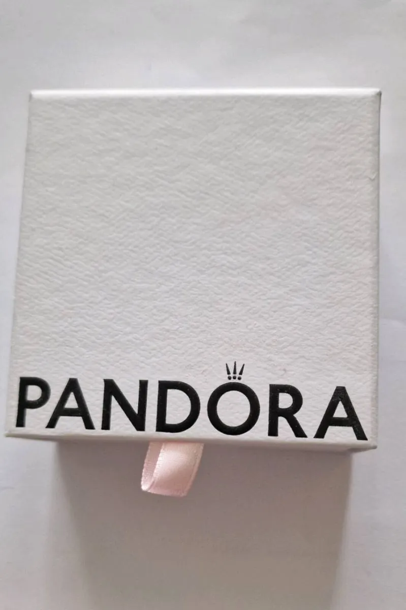 Pandora jewellery - Image 1