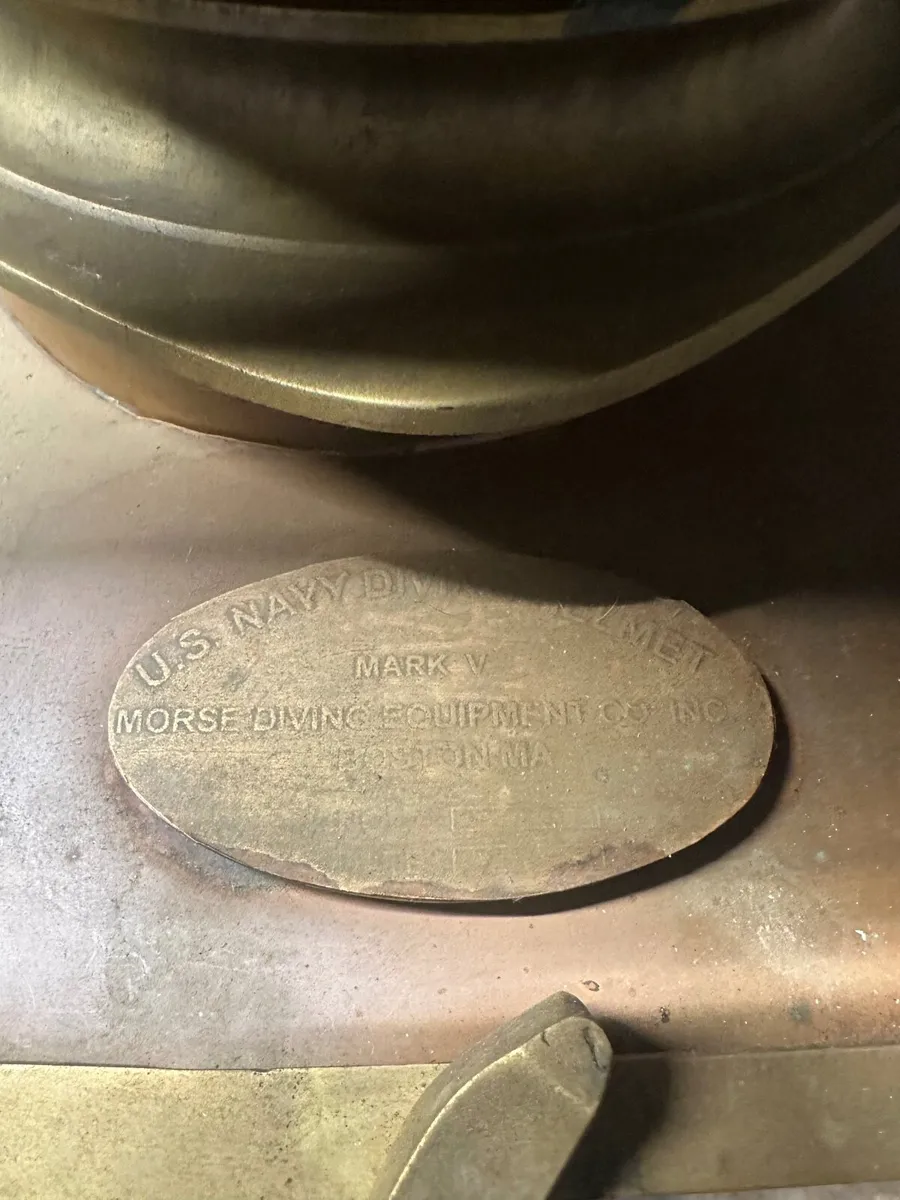 Antique divers helmet - Image 3