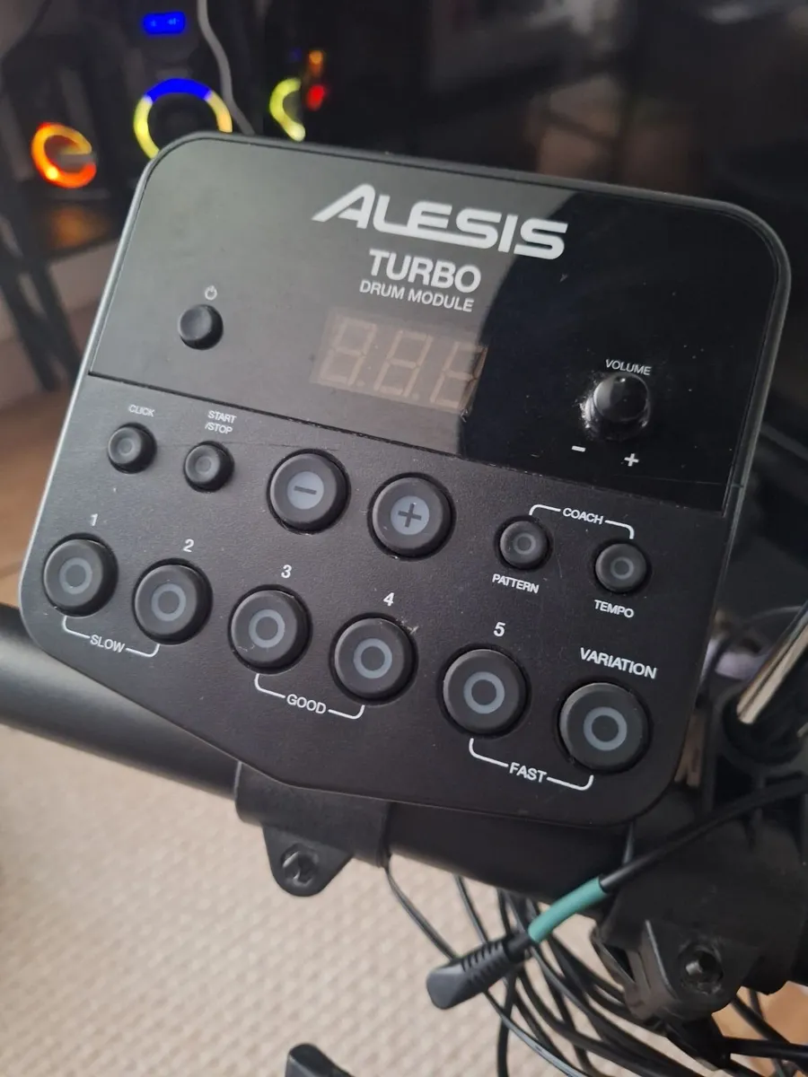 Alesis Turbo Mesh Electronic Drum Kit - Image 1