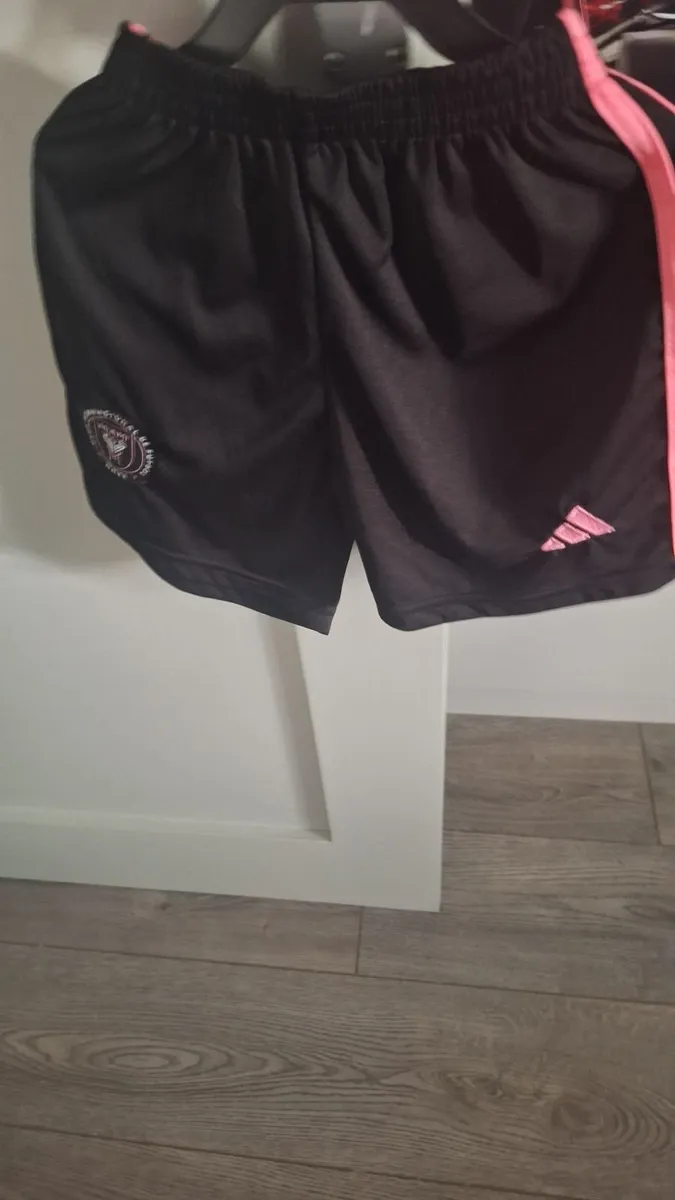 Boys football kits - Image 4