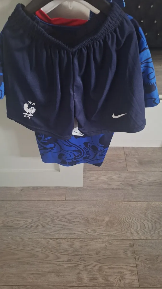 Football kits - Image 3
