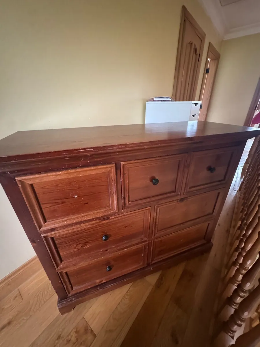 Wardrobe, Chest of drawers and shoe box to match - Image 1