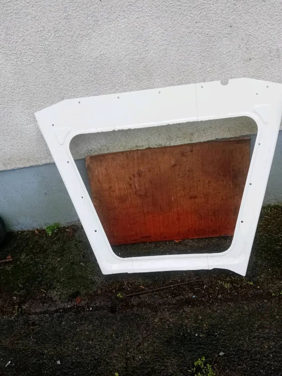 David brown side panels - Image 1