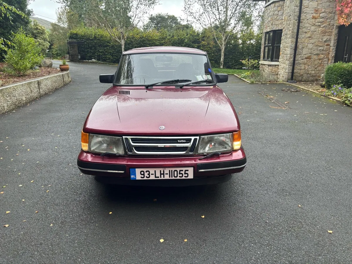 Saab 900 Turbo 16V Ruby - Image 2