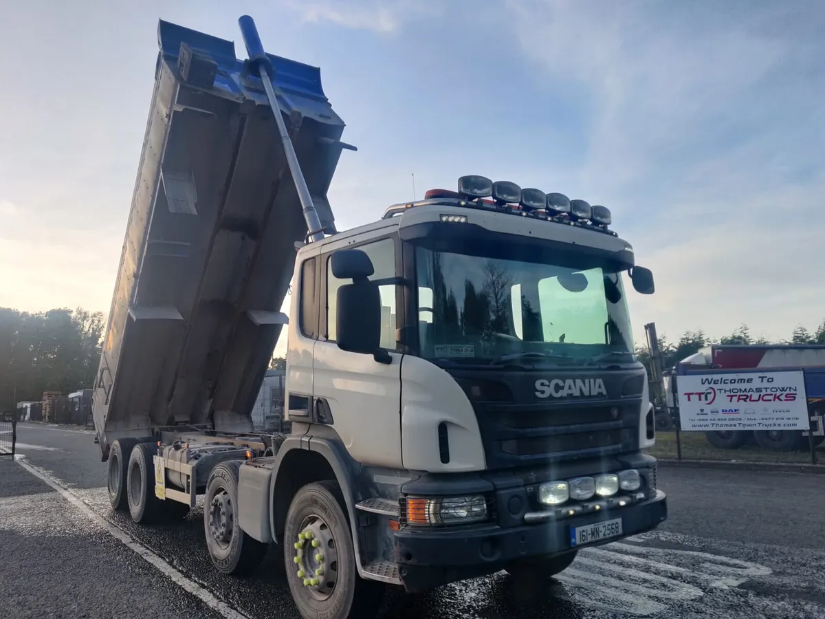 2016 SCANIA P410 8X4 Tipper with thompson steel bo - Image 1