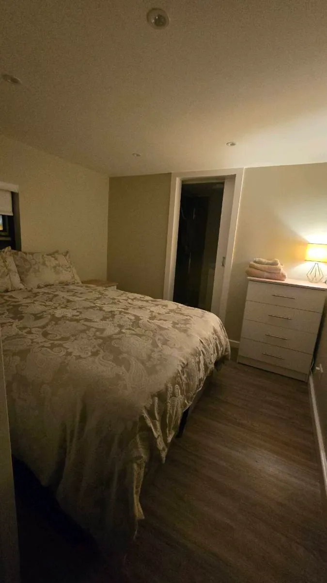 1 Bedroom Countryside Chalet - Image 1