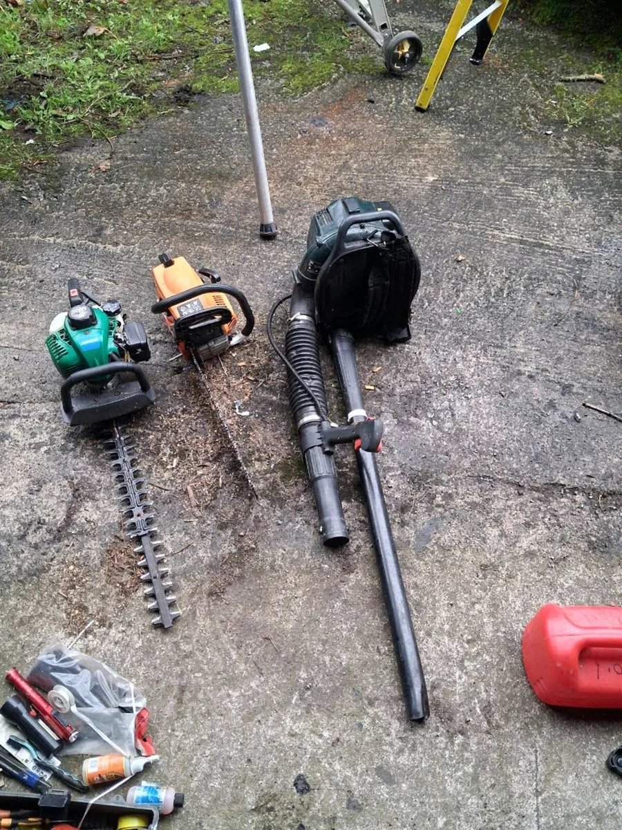 Tools and garden equipment - Image 2