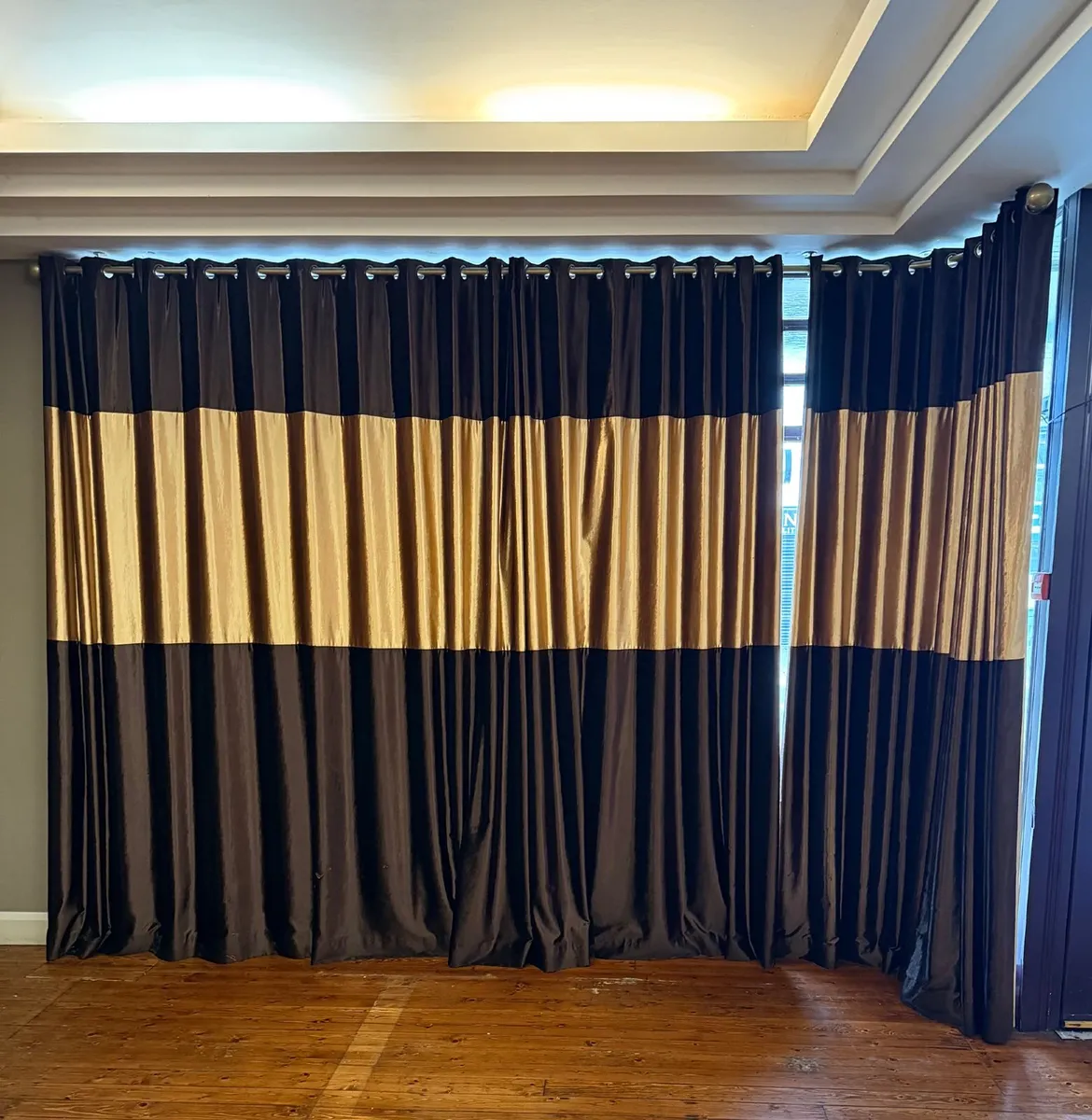 Curtains for sale - Image 1