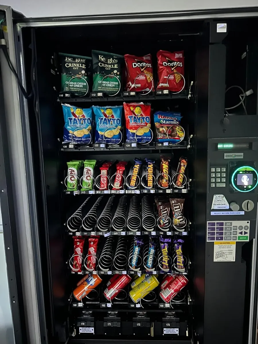 Automatic Products Vending Machine for Sale - Image 3