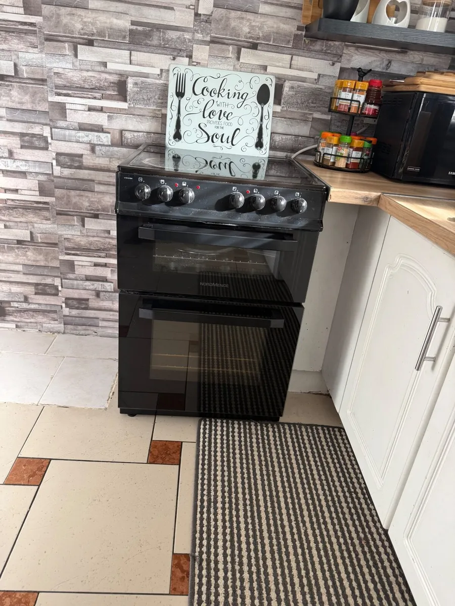 Nordmende electric cooker - Image 1