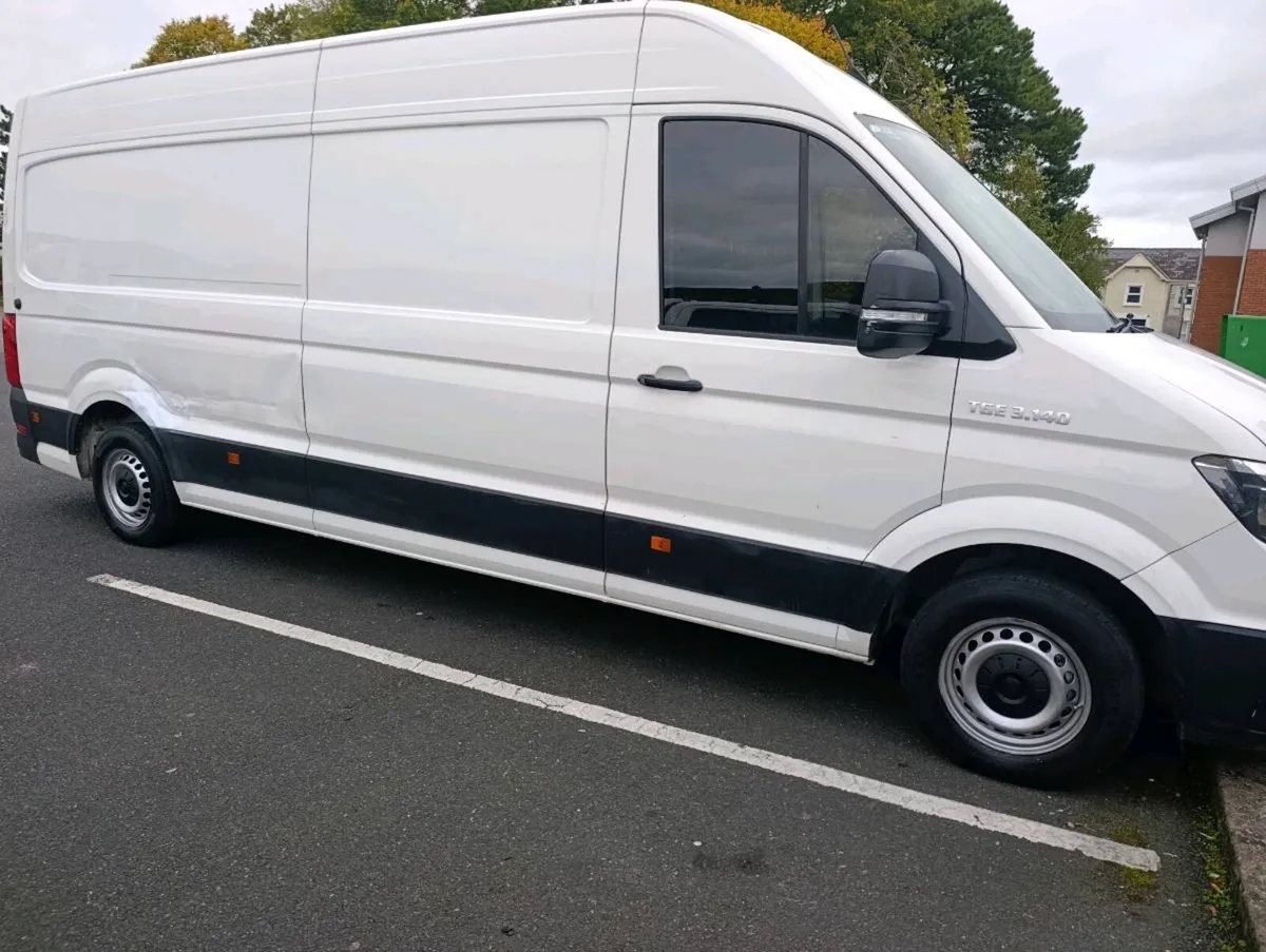 Man 2020 lwb - Image 1