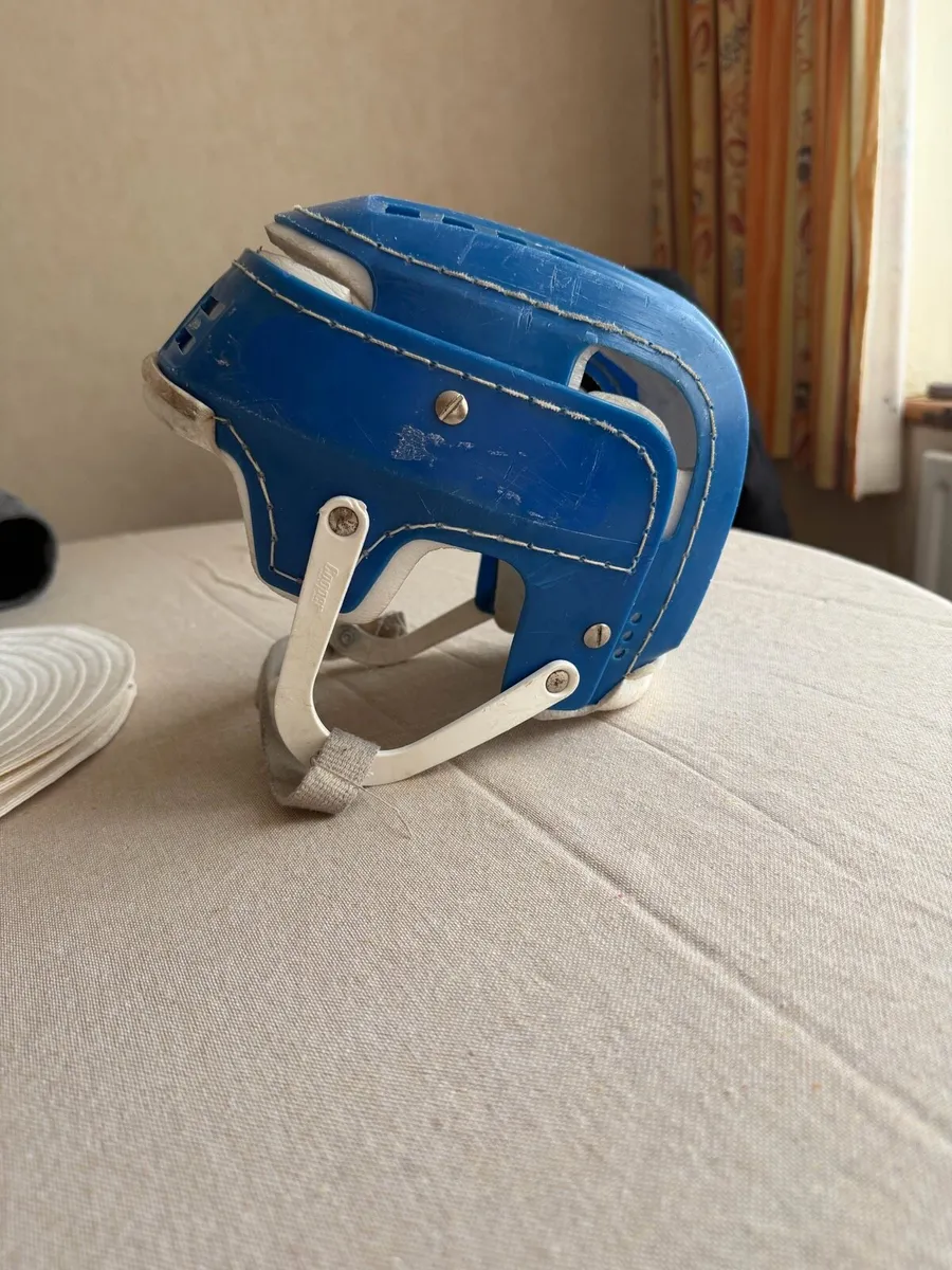 Old Style Hobie Helmet - Image 2
