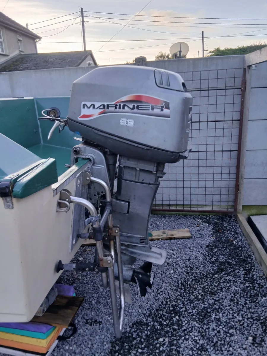Boat, 30hp  engine and trailer - Image 3