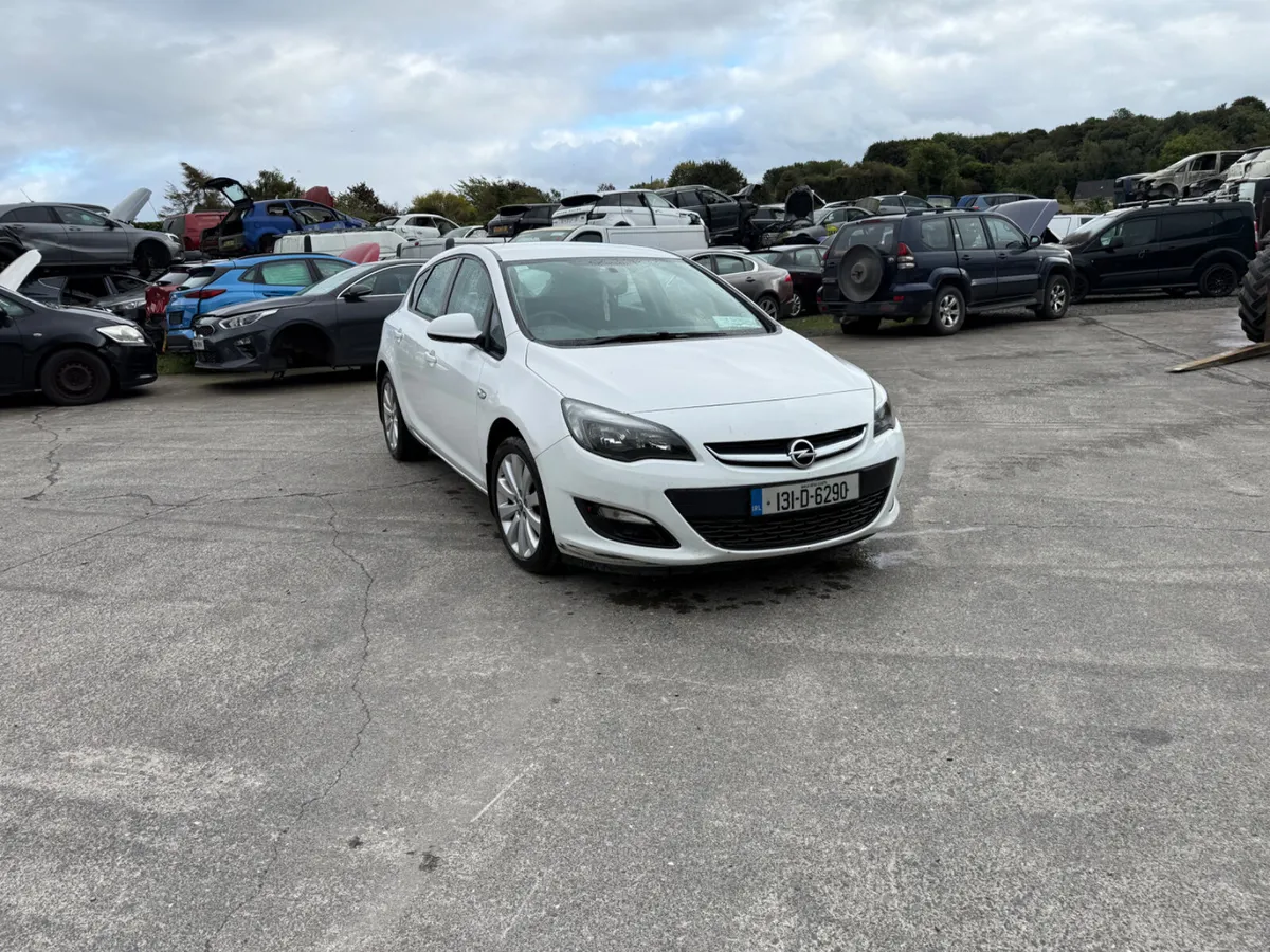 2013 Opel Astra 1.3 CDTI - Image 1