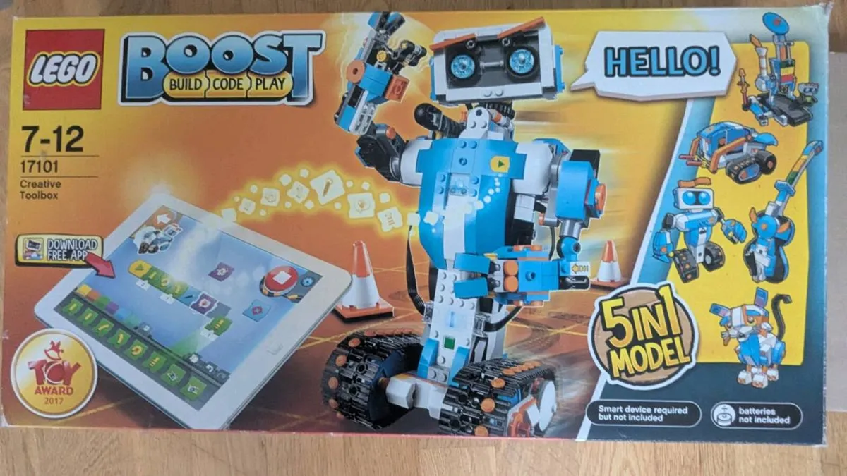 LEGO Boost - Build,Code, Play