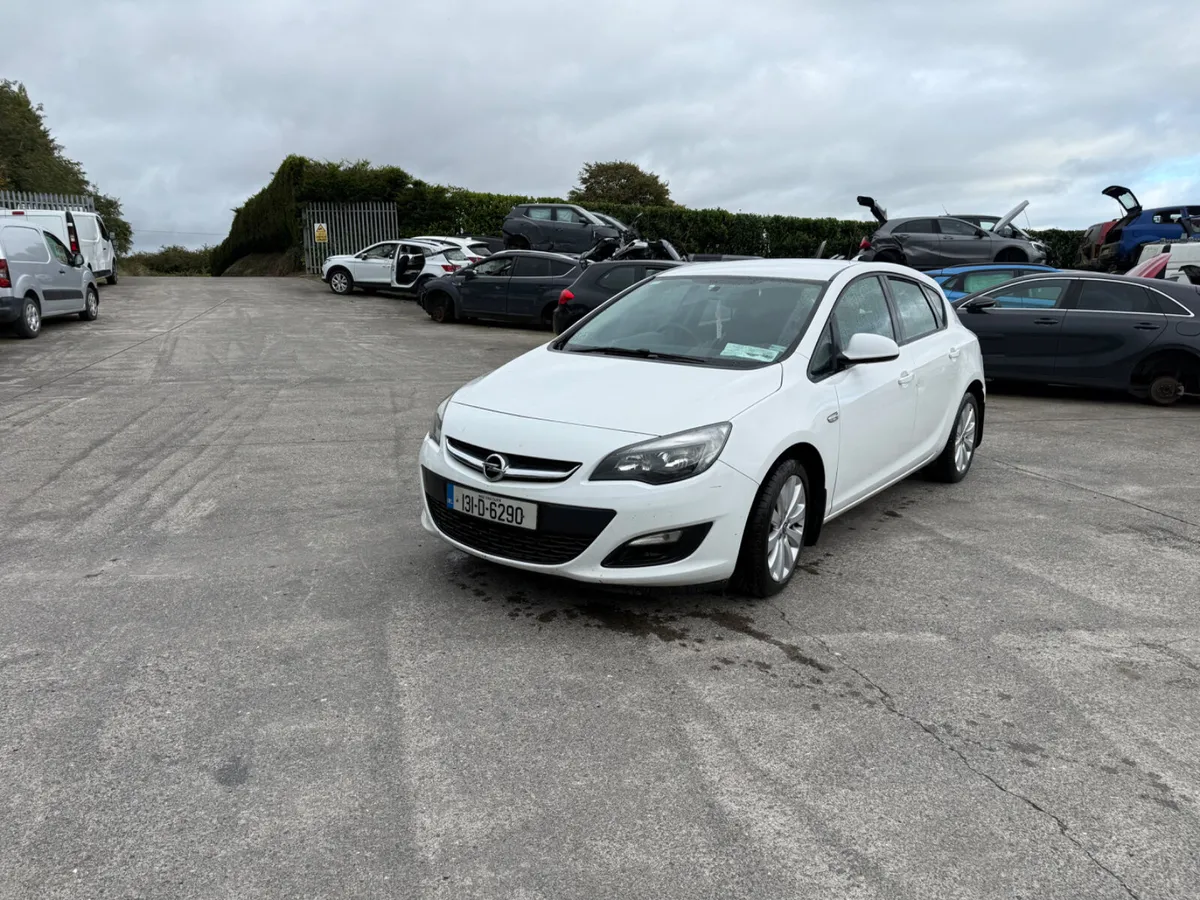 2013 Opel Astra 1.3 CDTI - Image 2