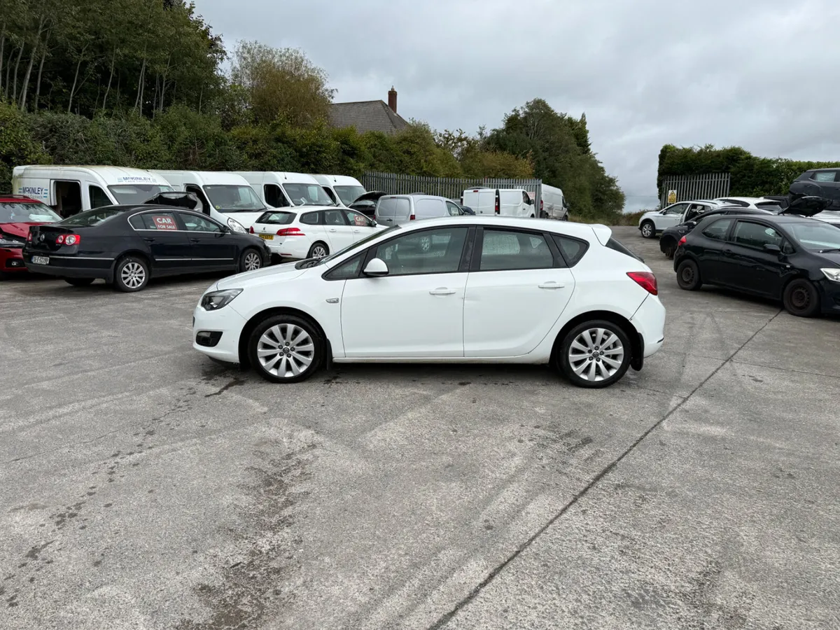 2013 Opel Astra 1.3 CDTI - Image 3