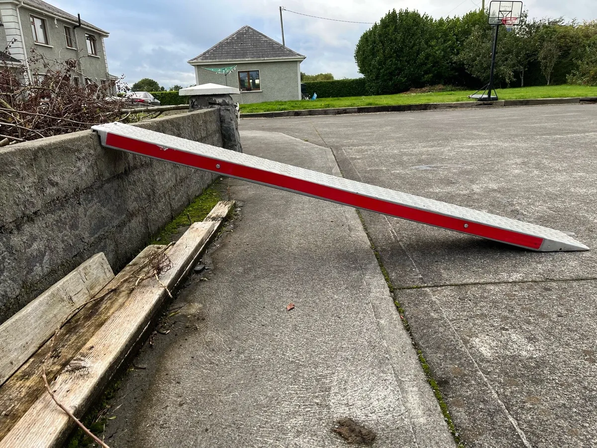 Trailer ramps - Image 1