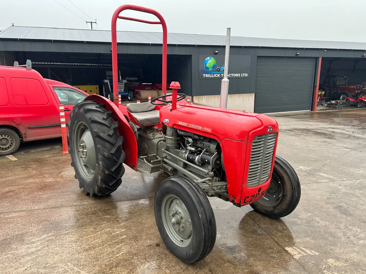 1961 MASSEY FERGUSON 35 - Image 2