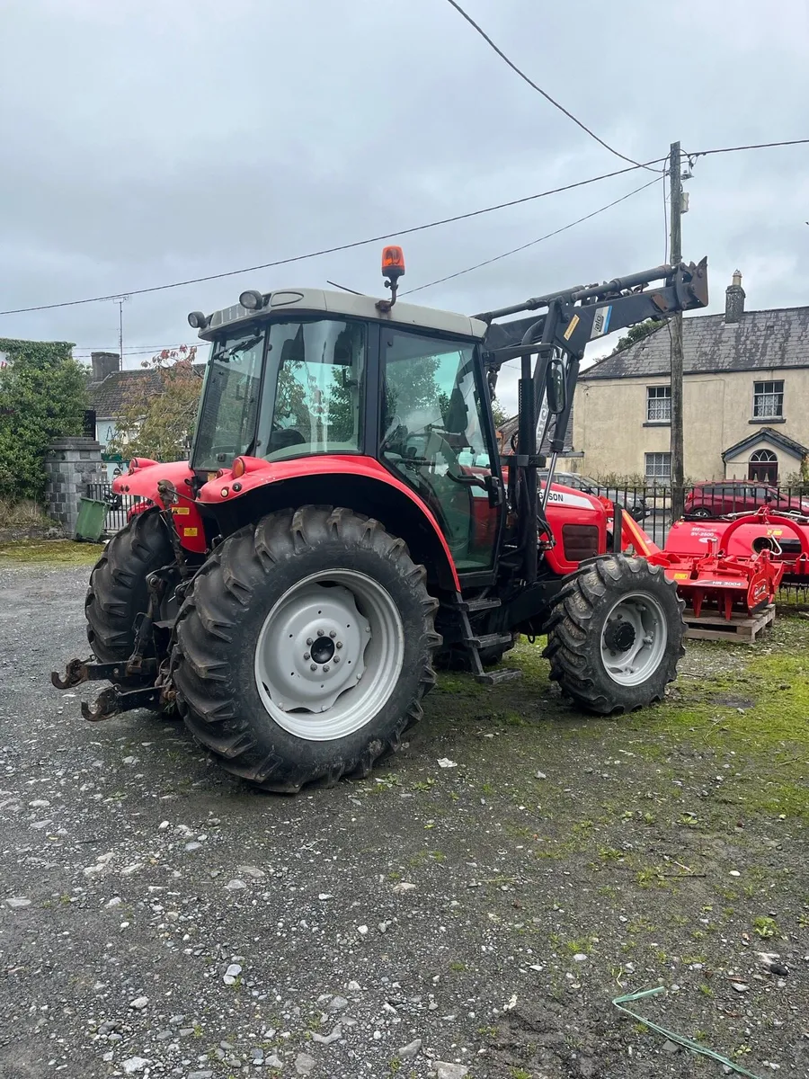 Massey Ferguson tractor - Image 1