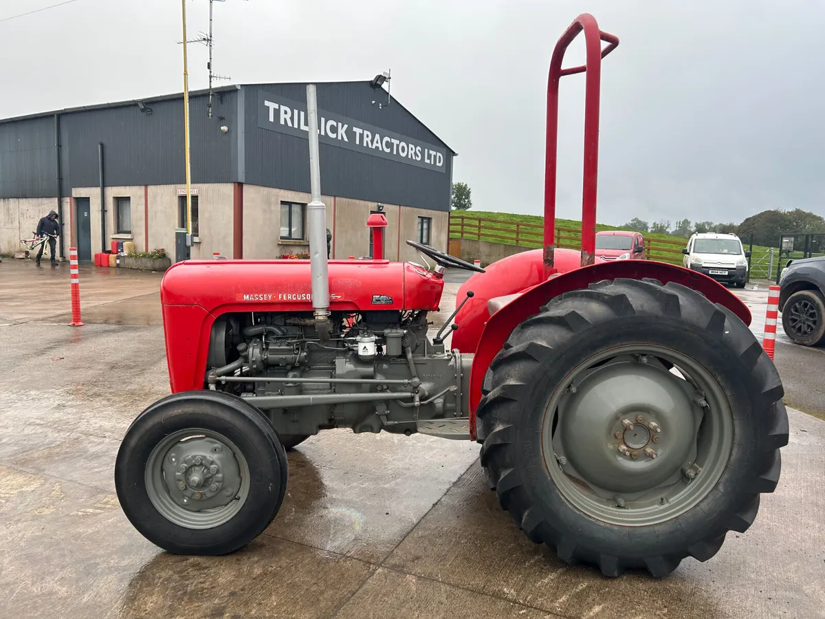 1961 Massey Ferguson 35 - Image 4