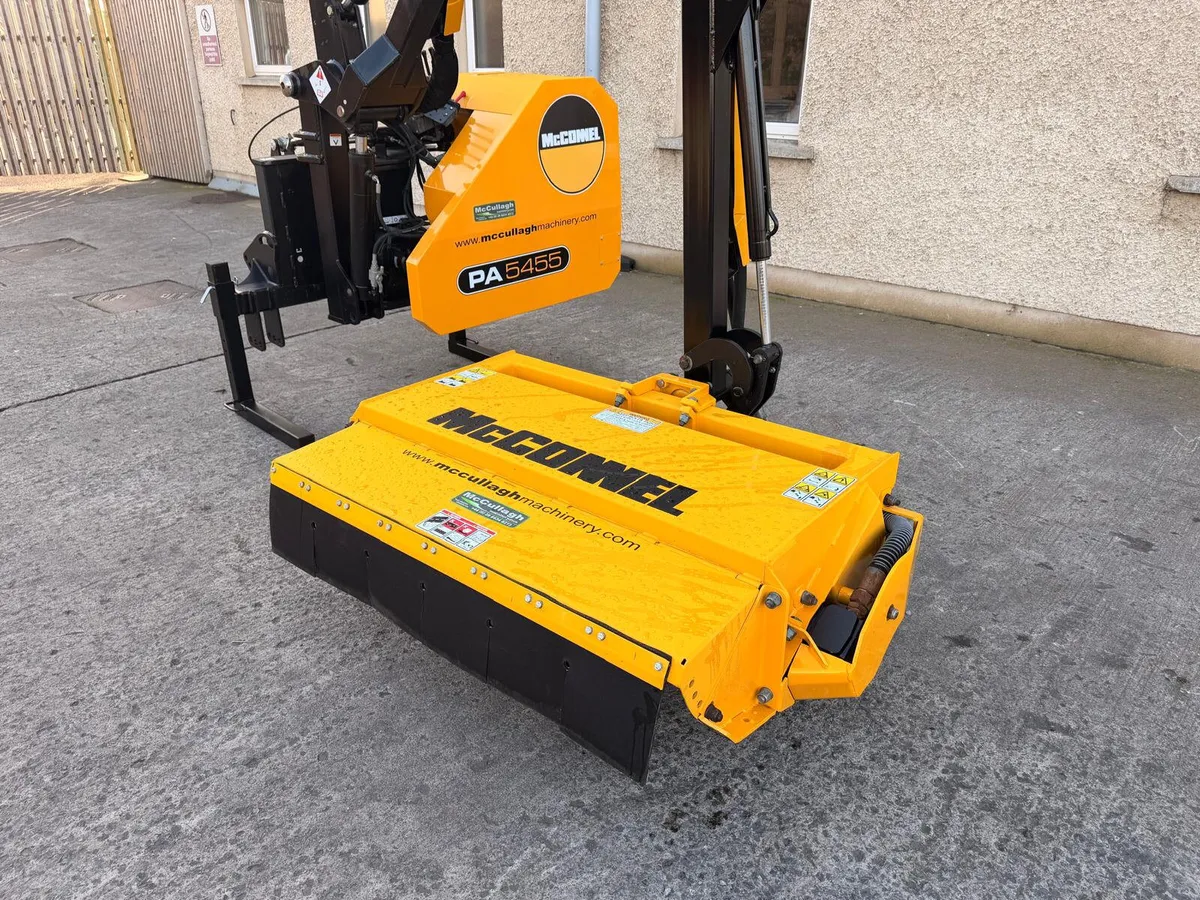 Used McConnell PA 5455 Hedgecutter - Image 4